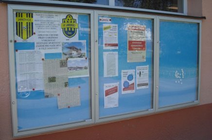 Jednokřídlá vitrína jednostranná M40-4 1 - 7