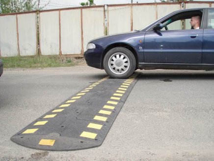 Zpomalovací práh univerzální průběžný 30 km/h - 5