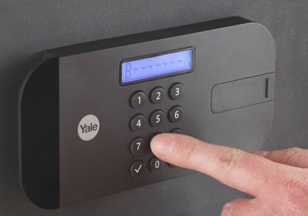 Nábytkový sejf Yale High Security Professional YSEB/400/EB1 - 4