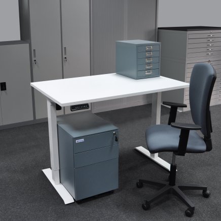 Kancelářský stůl s úložným prostorem a židlí EO12_HDT_HDK_Matrix