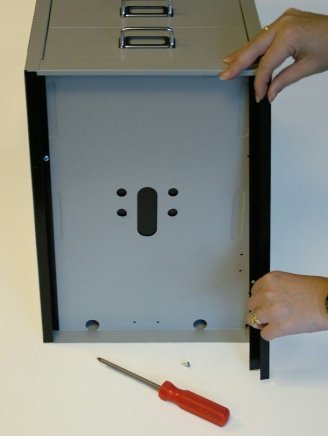 Kryt spodní hrany skříněk BISLEY série A3