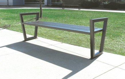 Celokovová moderní lavička Nevada