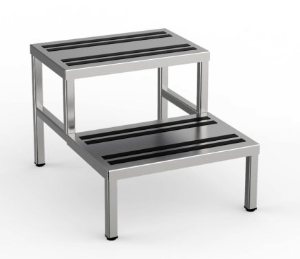 Nerezové schůdky s protismykovým povrchem