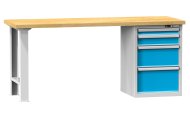 Dílenské stoly série F, šířka 2500, hloubka 700 nebo 800, výška 880 nebo 890 mm (6 modelů)