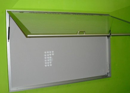 Jednokřídlá vitrína jednostranná L60, hloubka 60 mm (8 modelů) - 2