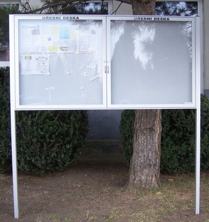 Dvoukřídlá vitrína oboustranná DXL120, hloubka 120 mm (2 modely) - 6