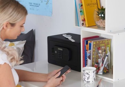 Nábytkový sejf Yale High Security Laptop YLEB/200/EB1 - 9