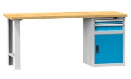 Dílenské stoly série D, šířka 2500, hloubka 700 nebo 800, výška 880 nebo 890 mm (6 modelů)