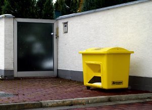 Nádoba na zimní posyp SBA 220 - 7