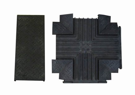 Kabelový most křižovatka s víkem