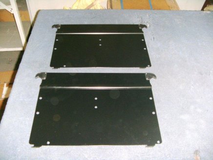 Sada dělících příček A4 (2 ks) pro 2, 3 a 4 zásuvkovou kartotéku Bisley BS - 2