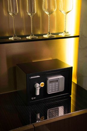 Nábytkový sejf Yale Guest Laptop YLG 200 - 9